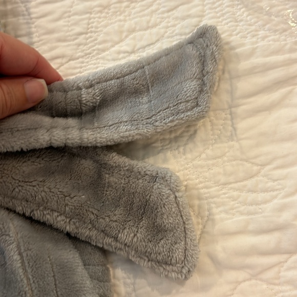 Lands End Grey robe - Picture 9 of 11